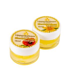 Lippenbalsam in einer Glas-Tiegeldose mit Plastikdeckel